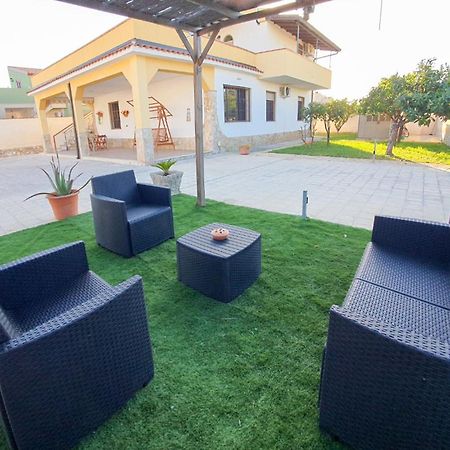 Villa La Sosta - 150M Dal Mare - Patio Privato E Areal Relax Arenella  Kültér fotó