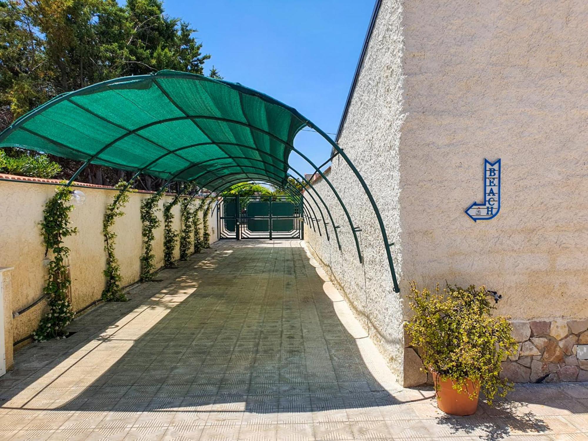 Villa La Sosta - 150M Dal Mare - Patio Privato E Areal Relax Arenella  Kültér fotó